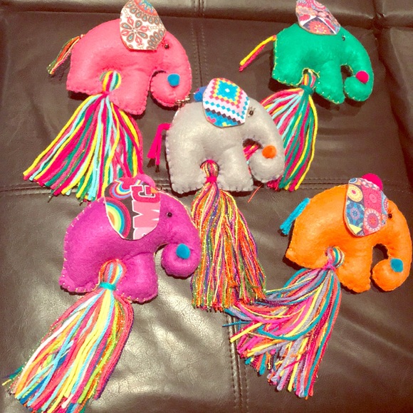 Elephant Bag Charms 🐘 - Picture 2 of 5